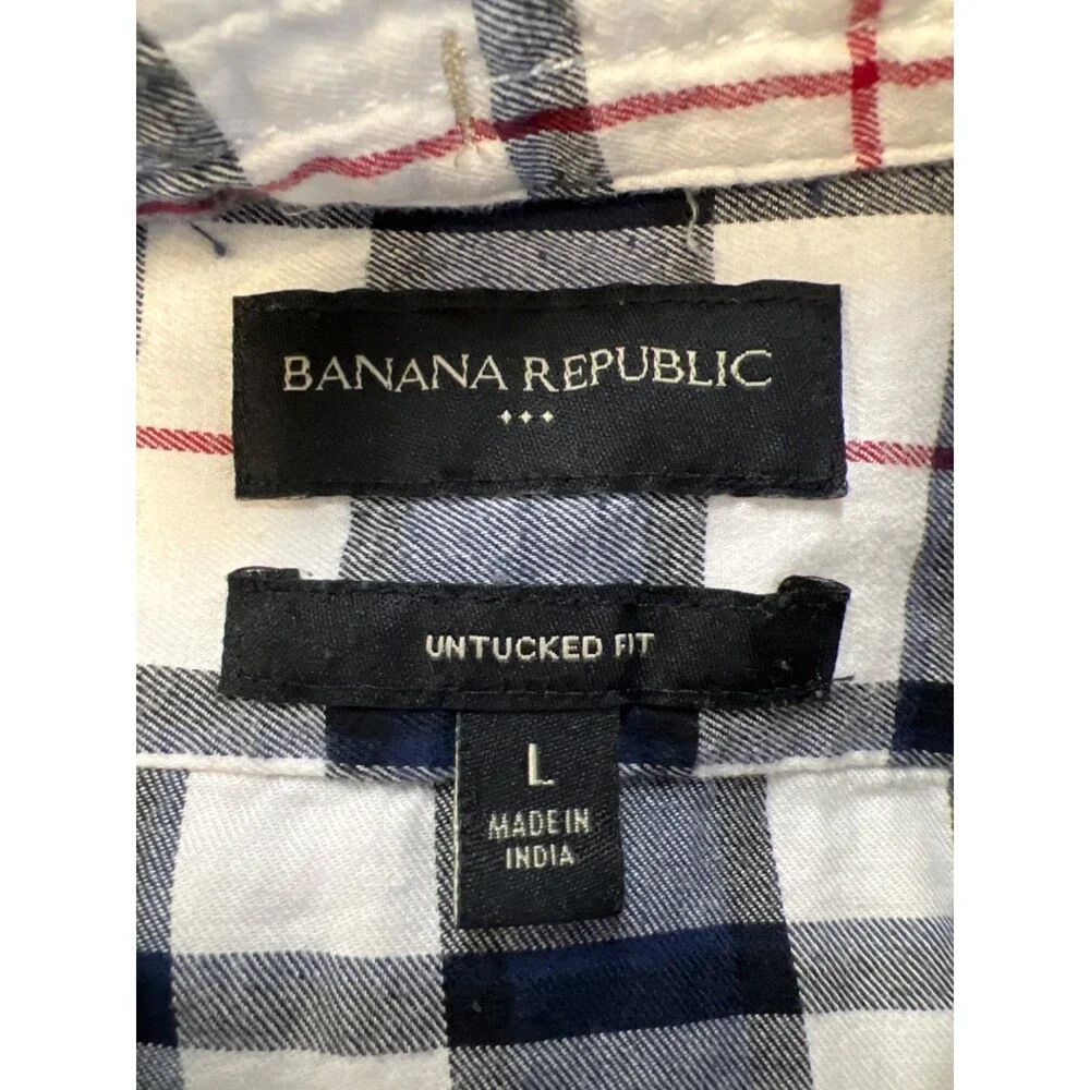 Banana Republic Men's White/Blue Plaid Untucked Long Sleeve Button Up Shirt - L